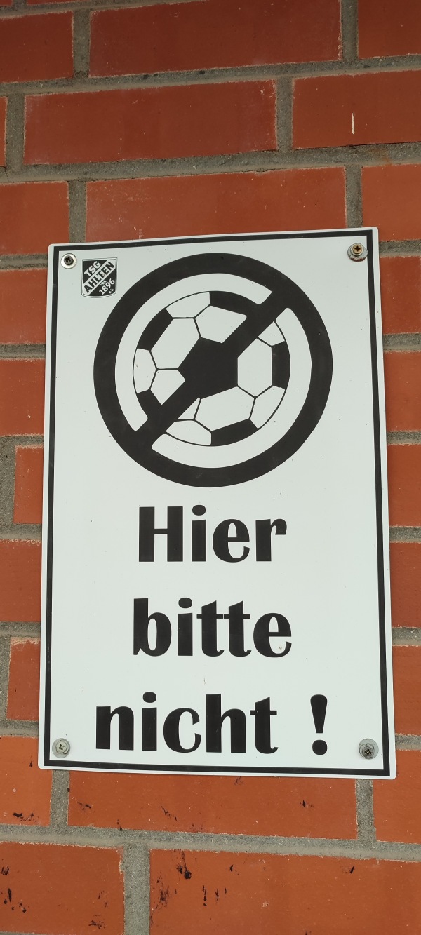 KLH SportPark - Lehrte-Ahlten