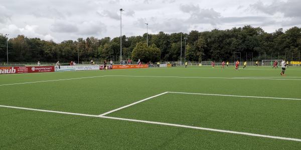 PCC-Stadion Nebenplatz 1 - Duisburg-Homberg