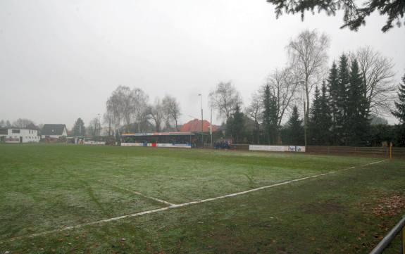 Jacob-Thode-Sportplatz - Halstenbek