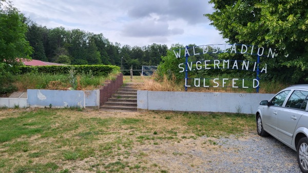 Waldstadion - Lülsfeld