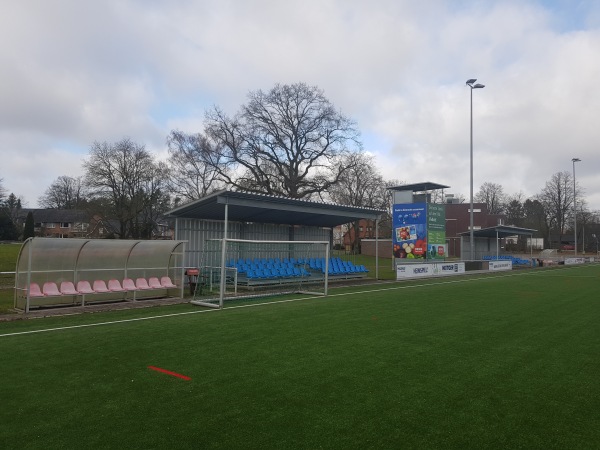 Edmund-Plambeck-Stadion Nebenplatz 1 - Norderstedt-Garstedt