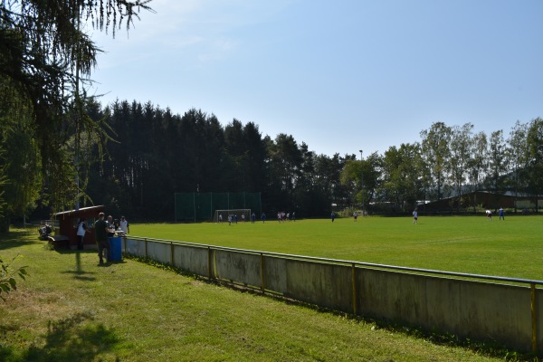 Sportplatz Am Lehmberg - Hatzfeld/Eder-Reddighausen