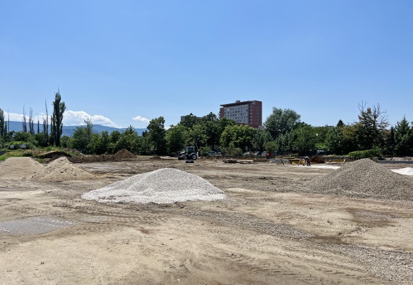 Vekta Complex - pomoshtno igrishte - Plovdiv