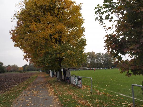Sportstätte am Sportheim - Lippstadt-Garfeln