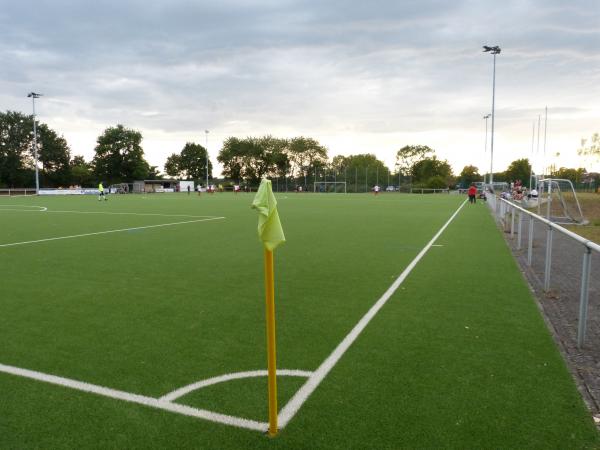 Sportplatz Straße zur Mühle - Troisdorf-Eschmar