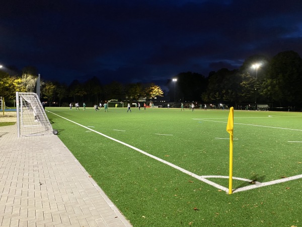 Sportplatz an der Schleuse - Oberhausen/Rheinland-Borbeck