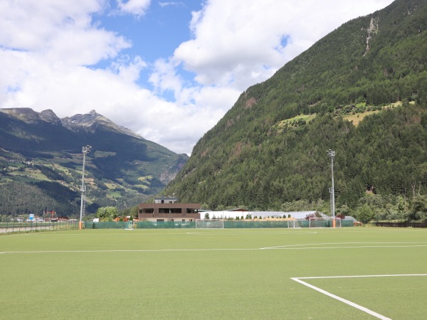 Sportplatz Mühlen in Taufers - Mühlen in Taufers (Molini di Tures)