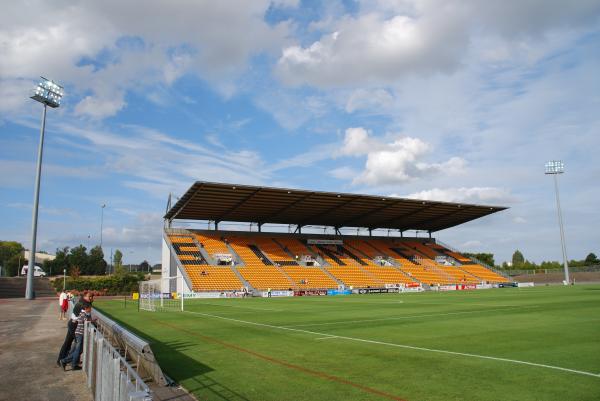 Stade Francis Le Basser - Laval