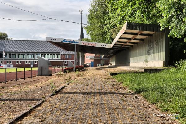 Stadion an der Peldemühle - Esens