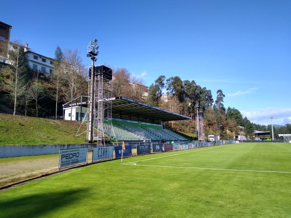 Estádio Cruz do Reguengo - Vila Verde