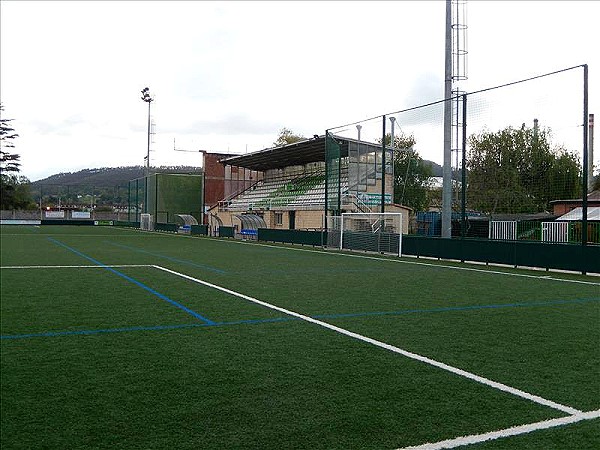 Estadio La Vidriera - Vioño de Piélagos, CB