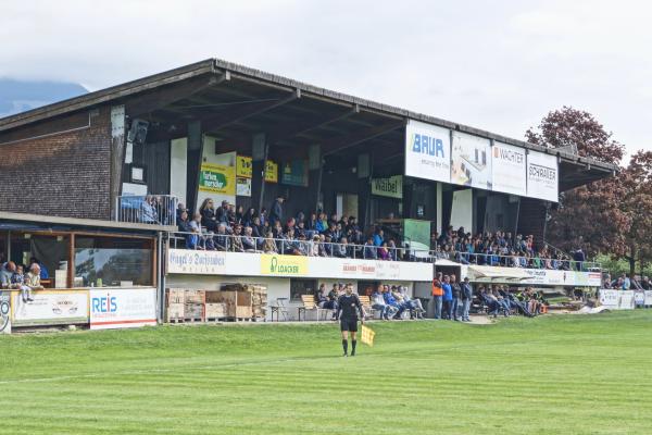 Ehemaliger Zustand: Holztribüne 2024 abgerissen