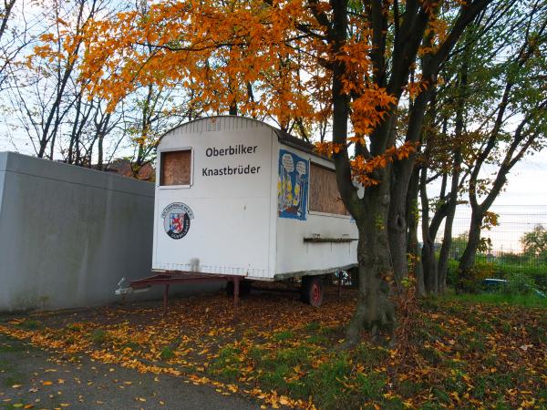 Sportplatz Seeheimer Weg - Düsseldorf-Oberbilk