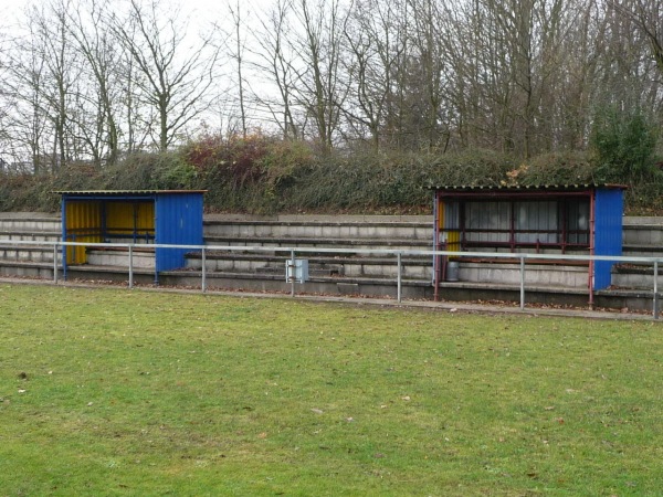 Sportanlage Karl-Arnold-Ring (alt) - Hamburg-Wilhelmsburg