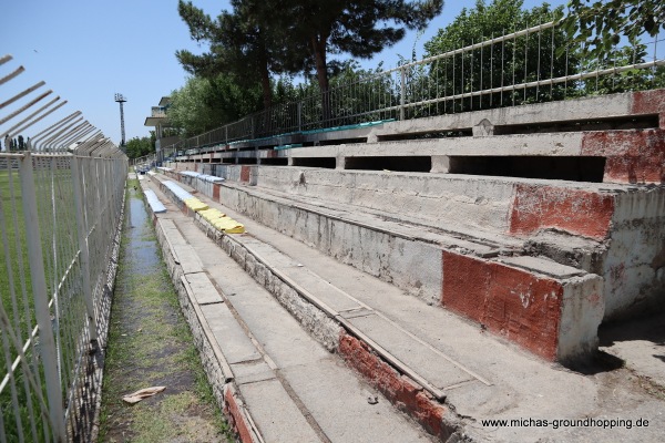 Topalang Stadium - Sariosiyo