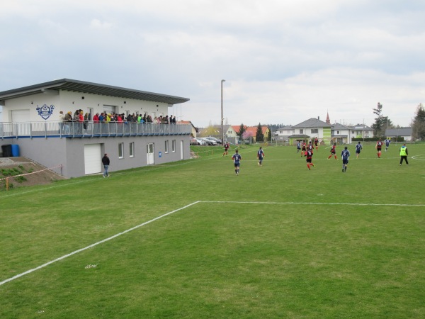 Sportplatz Großglobnitz - Großglobnitz