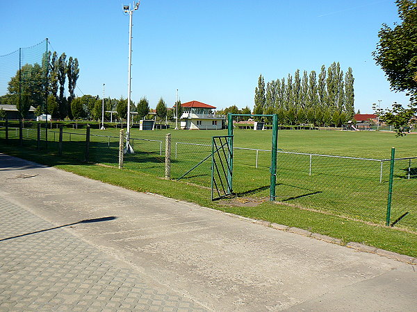 Sportplatz Lübs - Gommern-Lübs