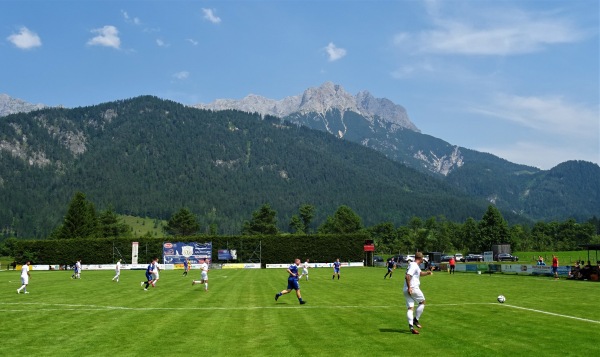 Sportplatz Lenzing - Saalfelden