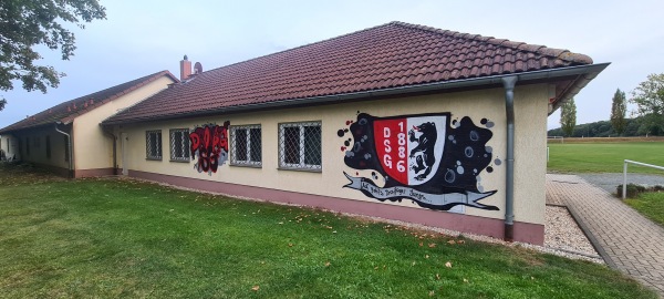 Sportplatz am Wald - Droyßig