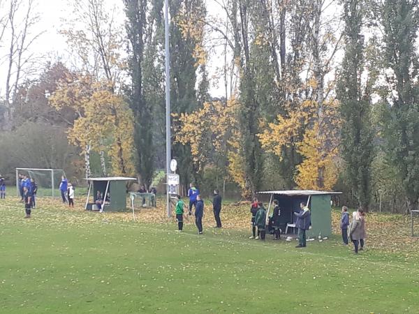 Armin-Bach-Sportplatz 2 - Groß Kreutz/Havel-Schenkenberg
