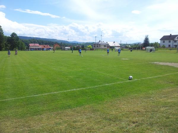 Stadion Sportowy LKS-u Orzeł Łękawica  - Łękawica