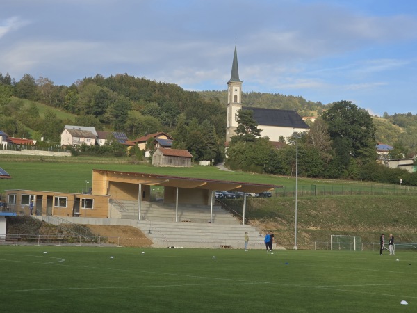 Stadion Am Glasbach - Grainet