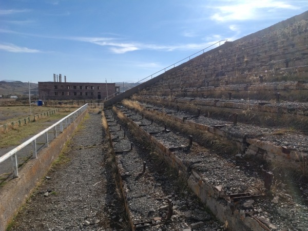 Lchashen Stadion - Lchashen