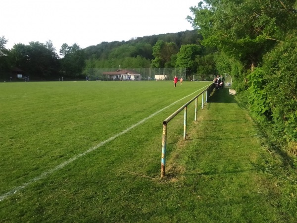 Sportplatz Avendshäuser Landstraße - Einbeck-Vardeilsen