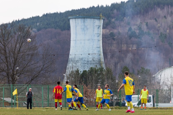 Stadionul Rafinăriei - Dărmănești