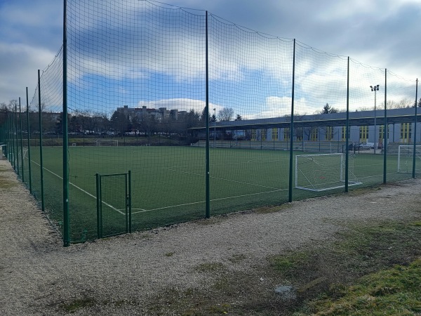 Stadion Druzhba izkustvena treva - Dobrich