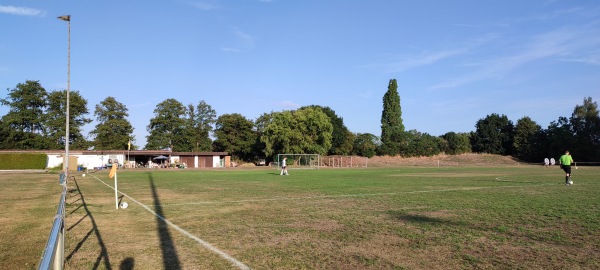 Sportanlage Vor dem Moore B-Platz - Garbsen-Meyenfeld