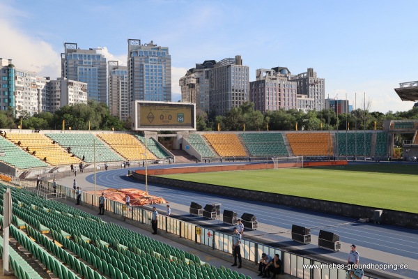 Ortalıq Stadion - Almatı (Almaty)