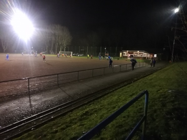 Sportplatz Marienbaum - Xanten-Marienbaum