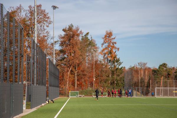 Sportpark Valznerweiher Platz 8 - Nürnberg-Zerzabelshof