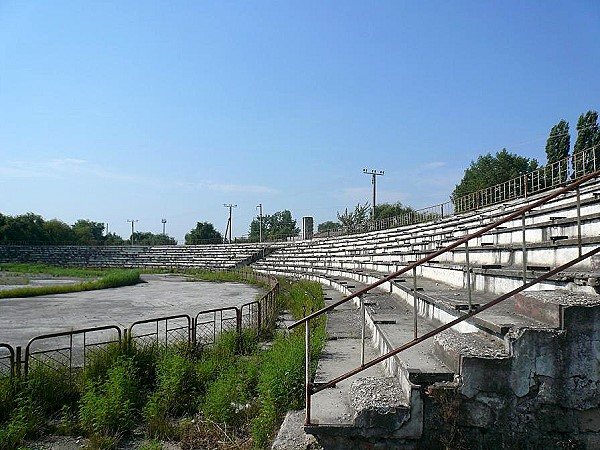 Stadionul Orăşenesc - Nisporeni
