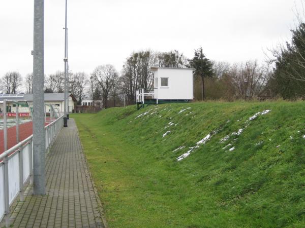 Fichte-Sportplatz - Brieselang