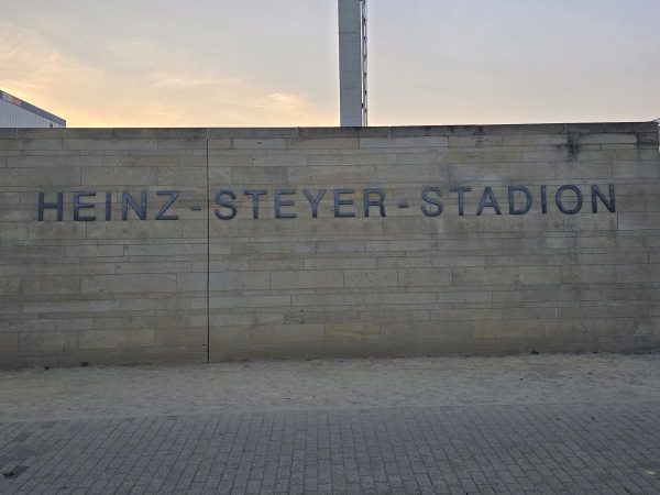 Heinz-Steyer-Stadion - Dresden-Friedrichstadt