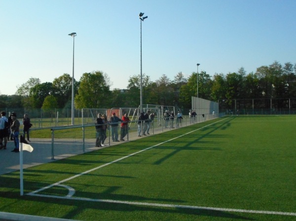 Stadion an den Schienen Nebenplatz - Remchingen-Singen