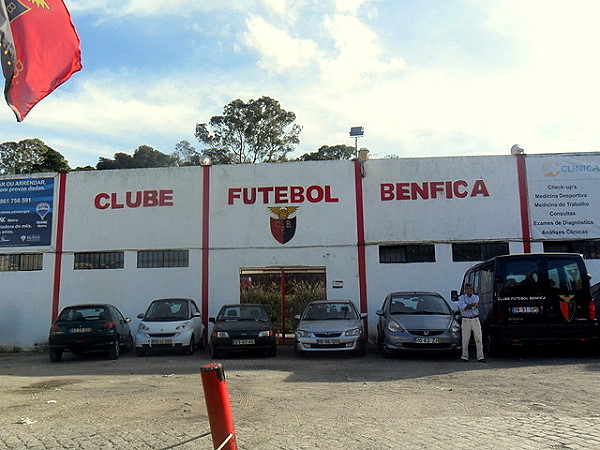 Estádio Francisco Lázaro - Lisboa