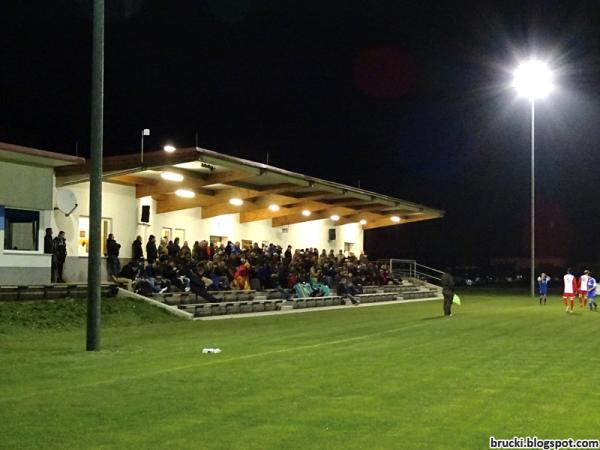 Hirschenbergstadion - Stronsdorf