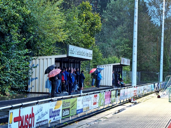 Fußball- & Leichtathletik-Arena Eichen - Kreuztal-Stendenbach