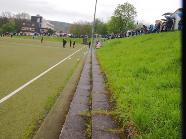 Sportzentrum Dünnefeld Platz 2 - Meschede