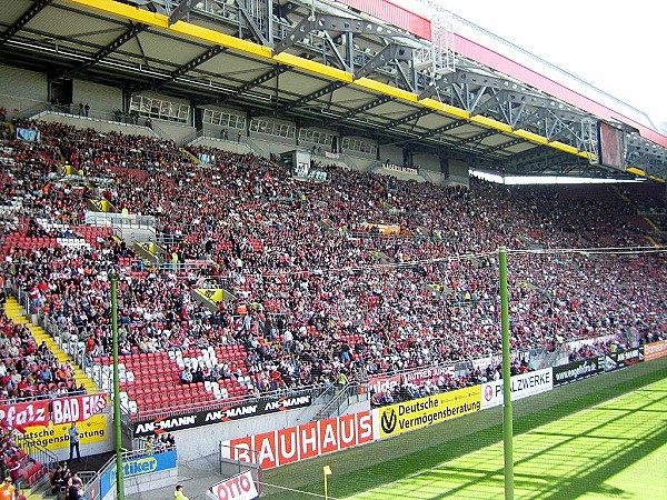 Fritz-Walter-Stadion - Kaiserslautern-Betzenberg
