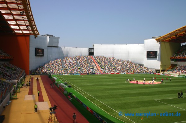 Estádio Dr. Magalhães Pessoa - Leiria