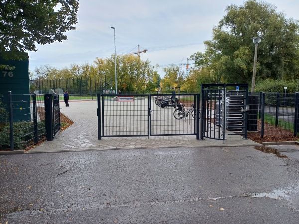 Sportplatz Hohenschönhauser Straße - Berlin-Prenzlauer Berg