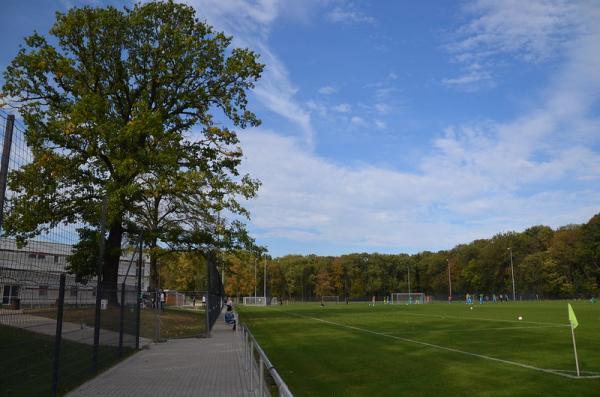 Ernst-Thälmann-Stadion Nebenplatz 1 - Zeitz