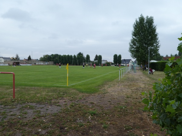 Sportplatz Feldstraße - Muldestausee-Pouch