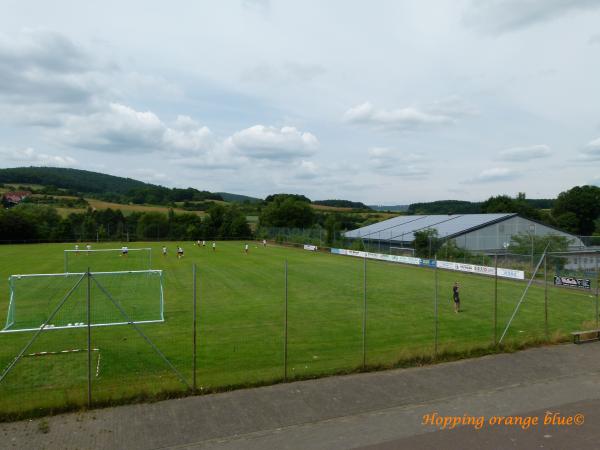 Sportplatz Auf der Mühle - Dautphetal-Holzhausen