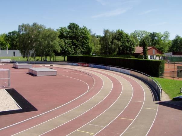 Michael-Hoffmann-Stadion im Sportzentrum Pfeifferswörth - Mannheim