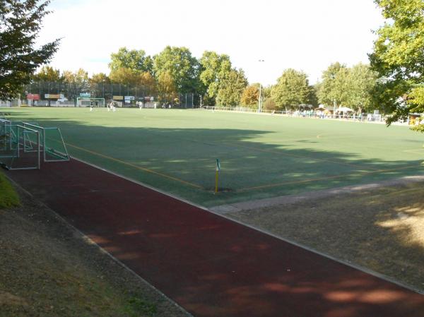 Stadion An der Kirschhecke - Mainz-Marienborn